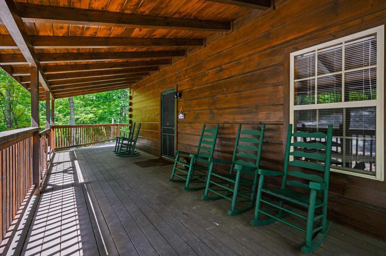 Gypsy Road - Privacy! Log Cabin With Hot Tub, Wifi, Directv And Arcade سيفيرفيل المظهر الخارجي الصورة
