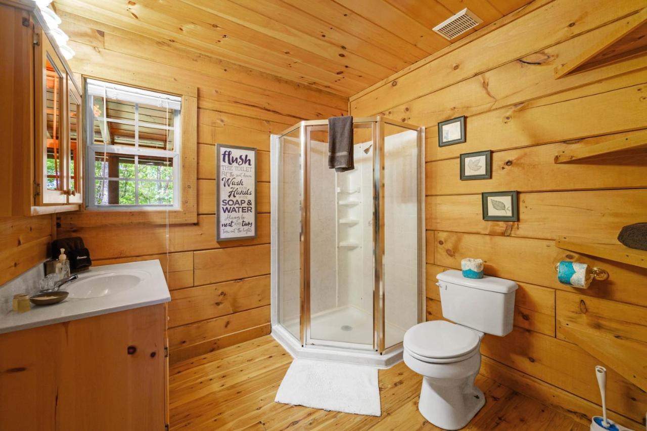 Gypsy Road - Privacy! Log Cabin With Hot Tub, Wifi, Directv And Arcade سيفيرفيل المظهر الخارجي الصورة